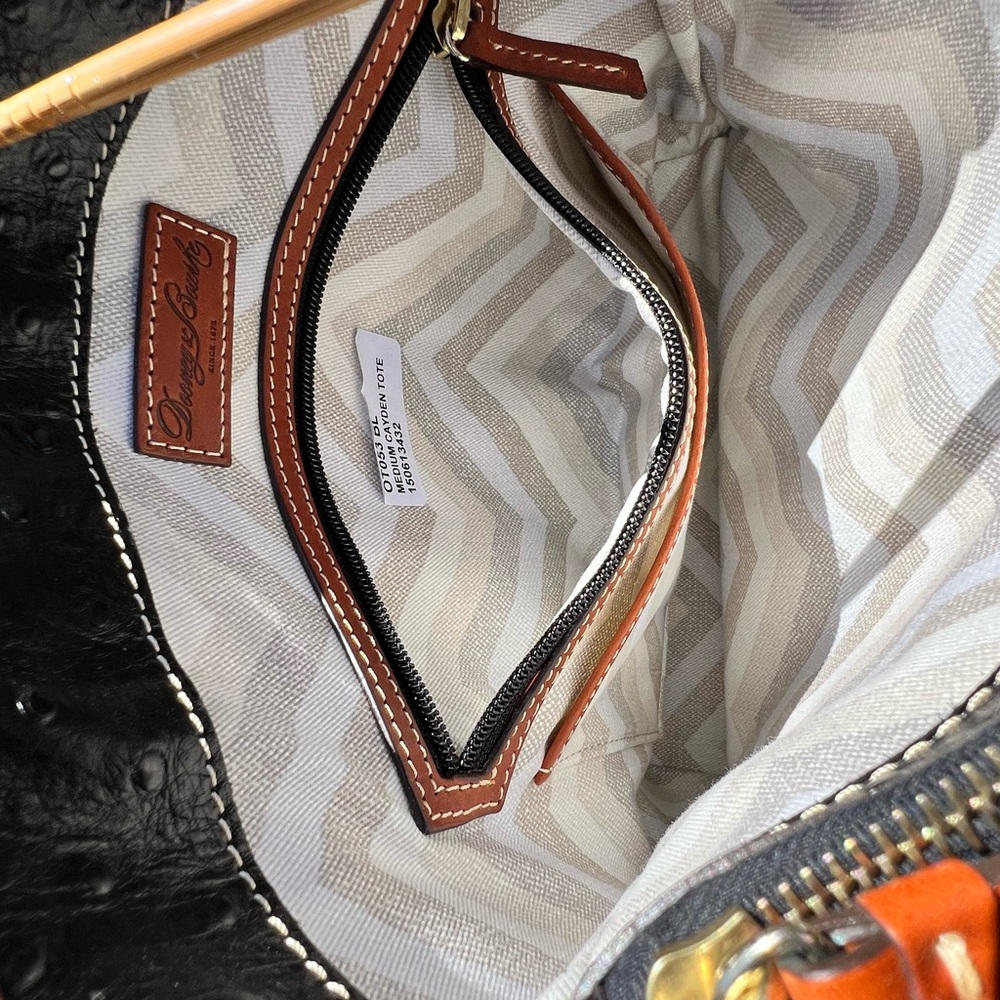 Dooney & Bourke Black and Tan Tote Bag - Picture 8 of 8